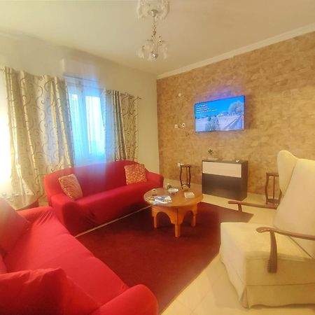 Precious Apartment Corinth Экстерьер фото