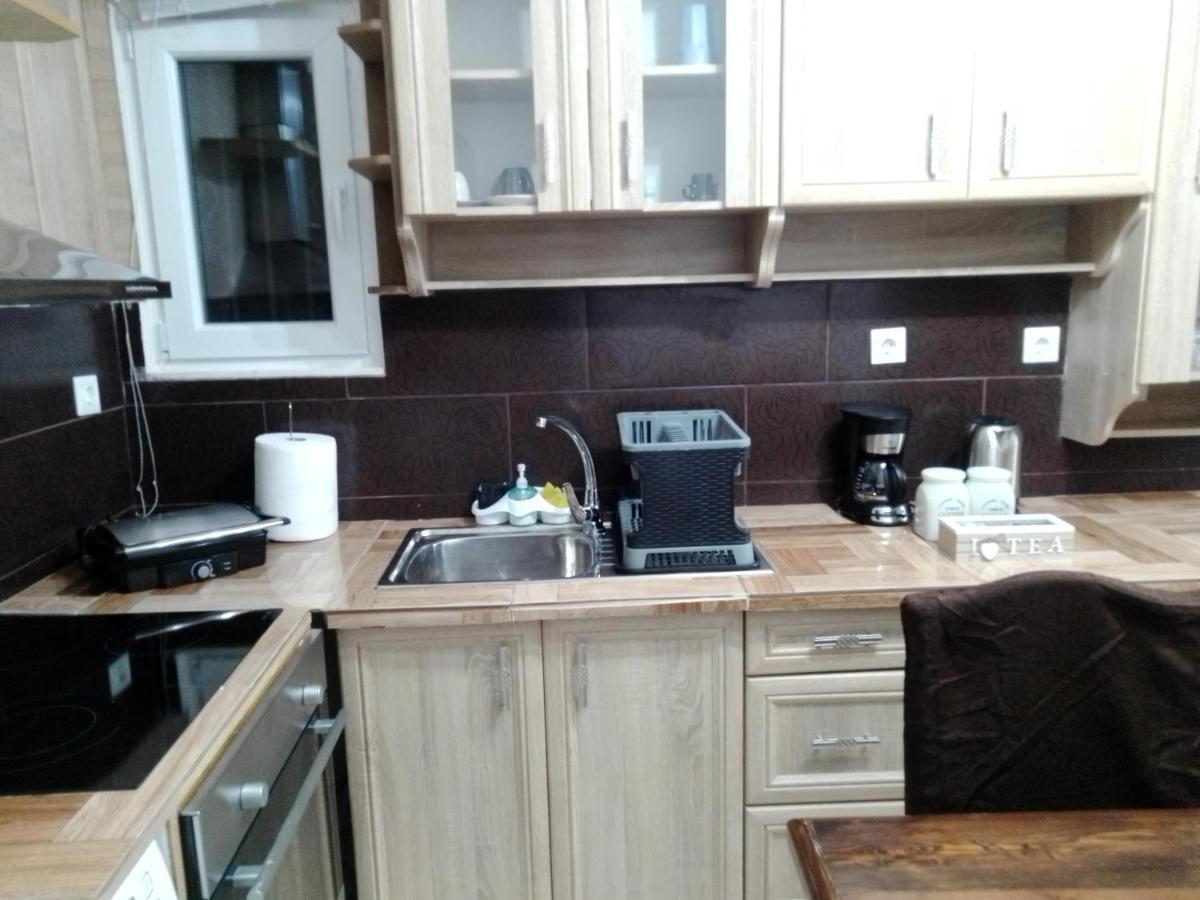 Precious Apartment Corinth Экстерьер фото