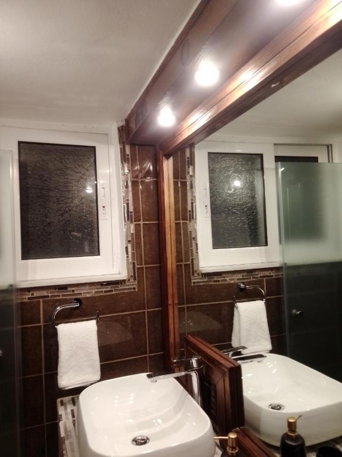 Precious Apartment Corinth Экстерьер фото