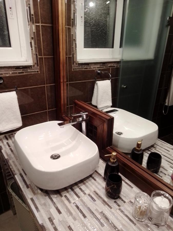 Precious Apartment Corinth Экстерьер фото