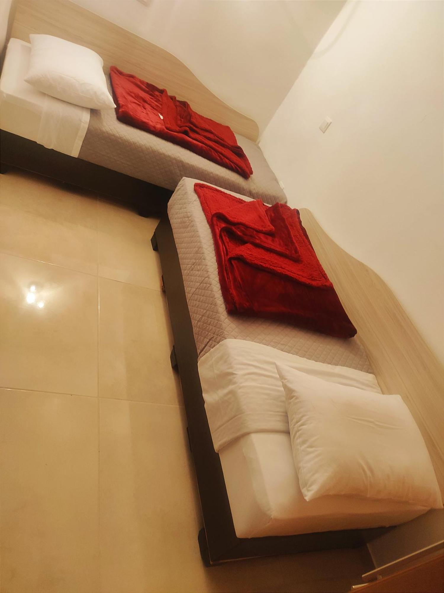 Precious Apartment Corinth Экстерьер фото